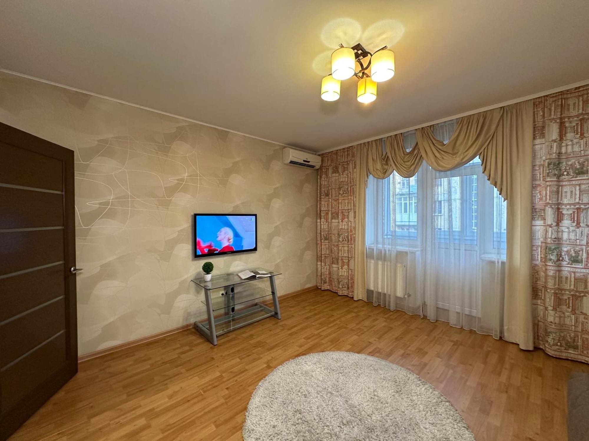 Hvylevogo Street Apartment คาร์คิฟ ภายนอก รูปภาพ